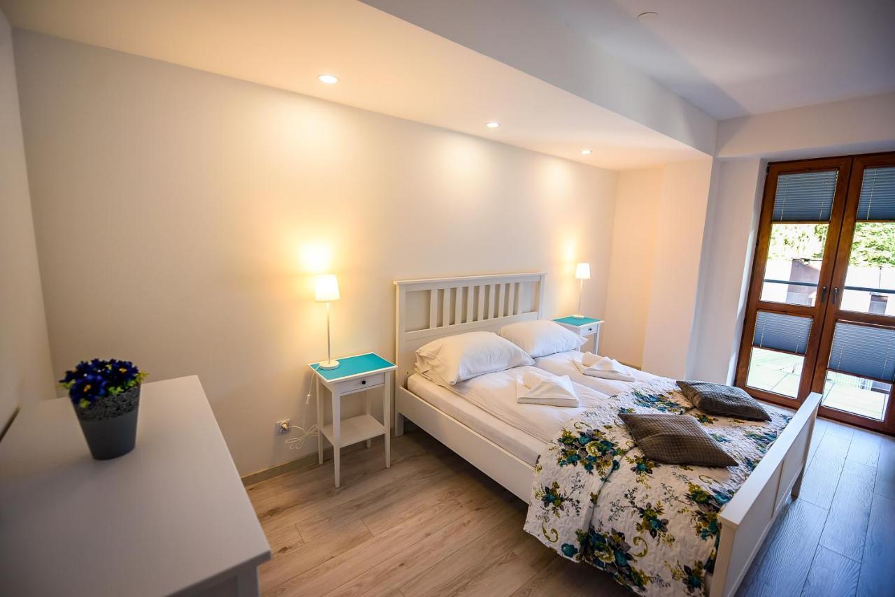 Apartamenty Sun & Snow Zielona Криница-Здруй Екстериор снимка