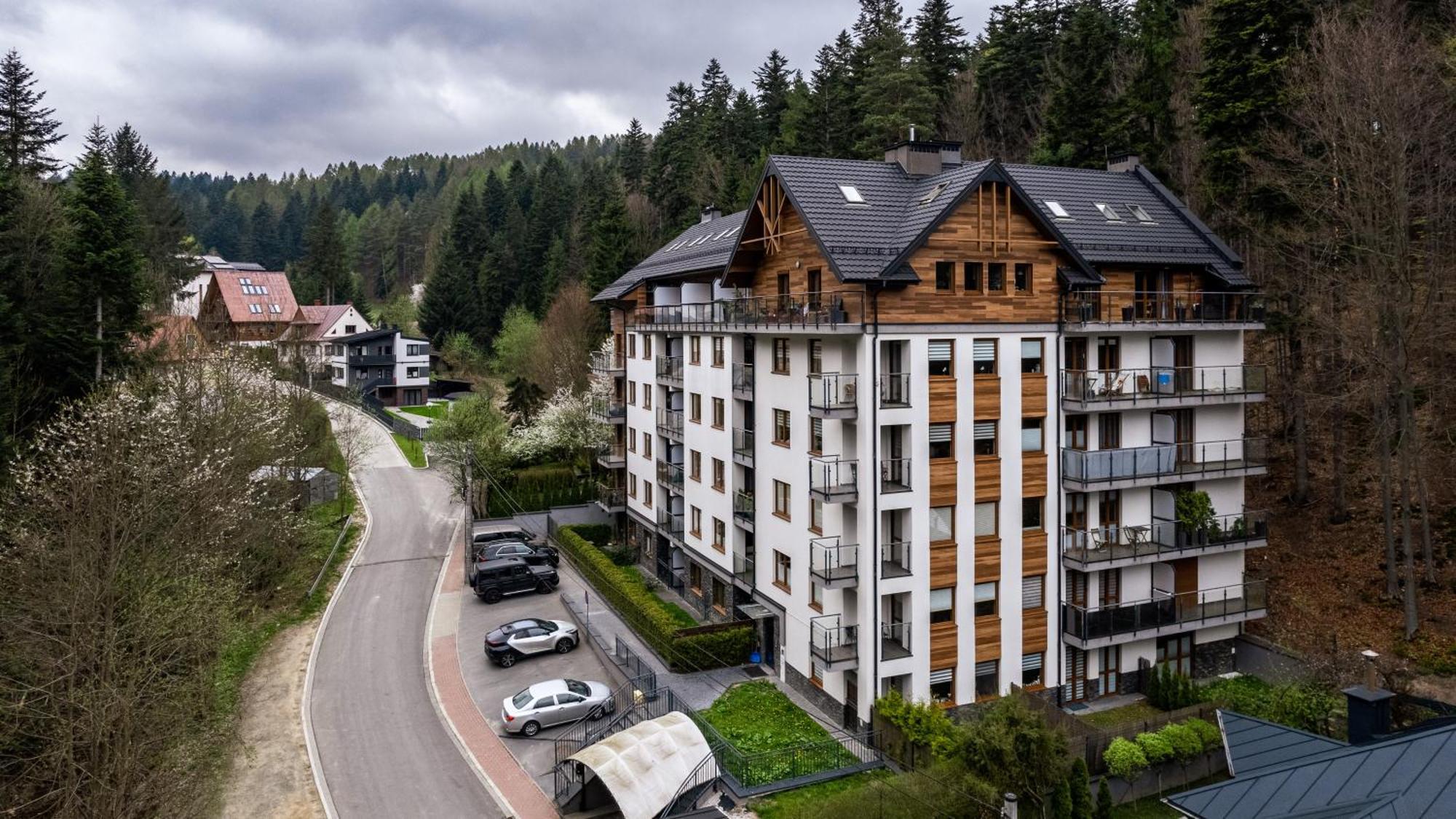 Apartamenty Sun & Snow Zielona Криница-Здруй Екстериор снимка