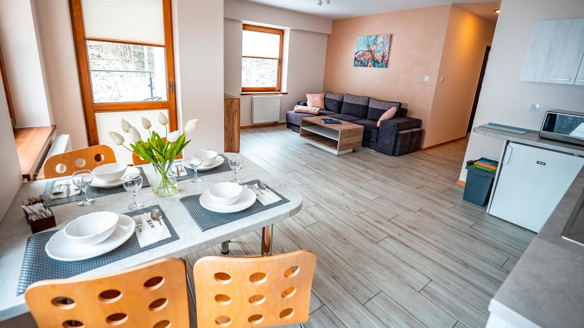 Apartamenty Sun & Snow Zielona Криница-Здруй Екстериор снимка