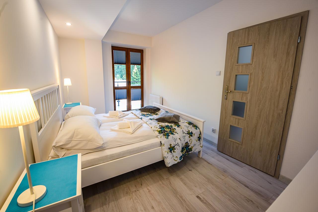 Apartamenty Sun & Snow Zielona Криница-Здруй Екстериор снимка