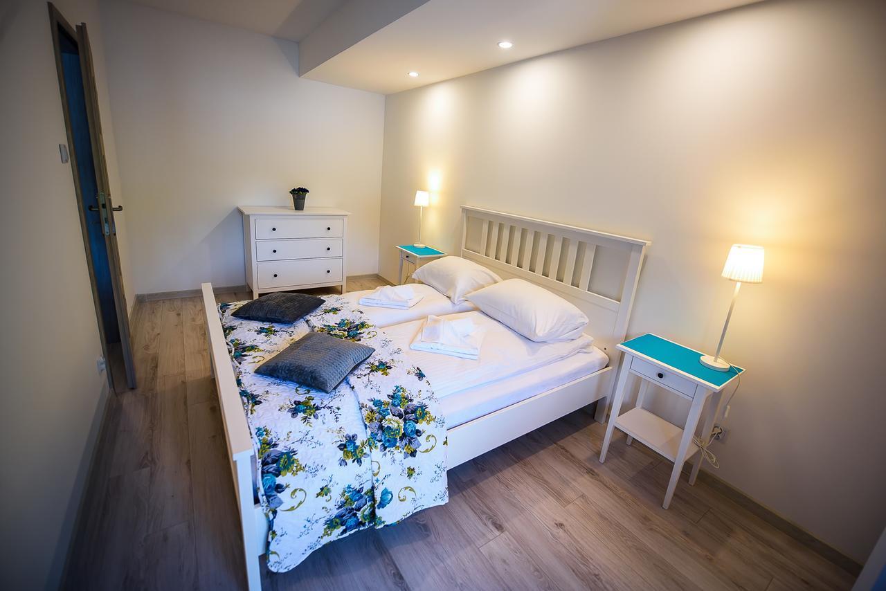 Apartamenty Sun & Snow Zielona Криница-Здруй Екстериор снимка